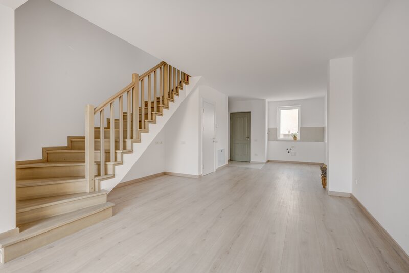 Voluntari, Metro, Avangarde Forest,