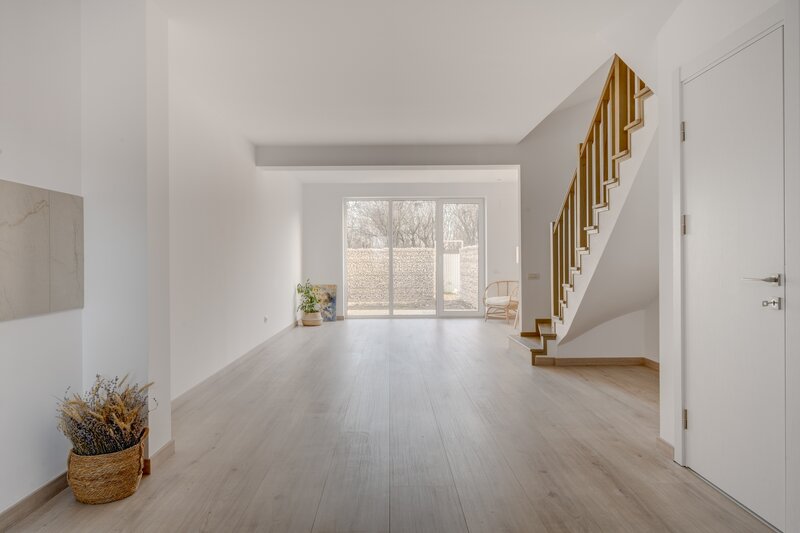 Voluntari, Metro, Avangarde Forest,