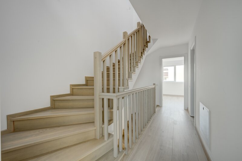 Voluntari, Metro, Avangarde Forest,